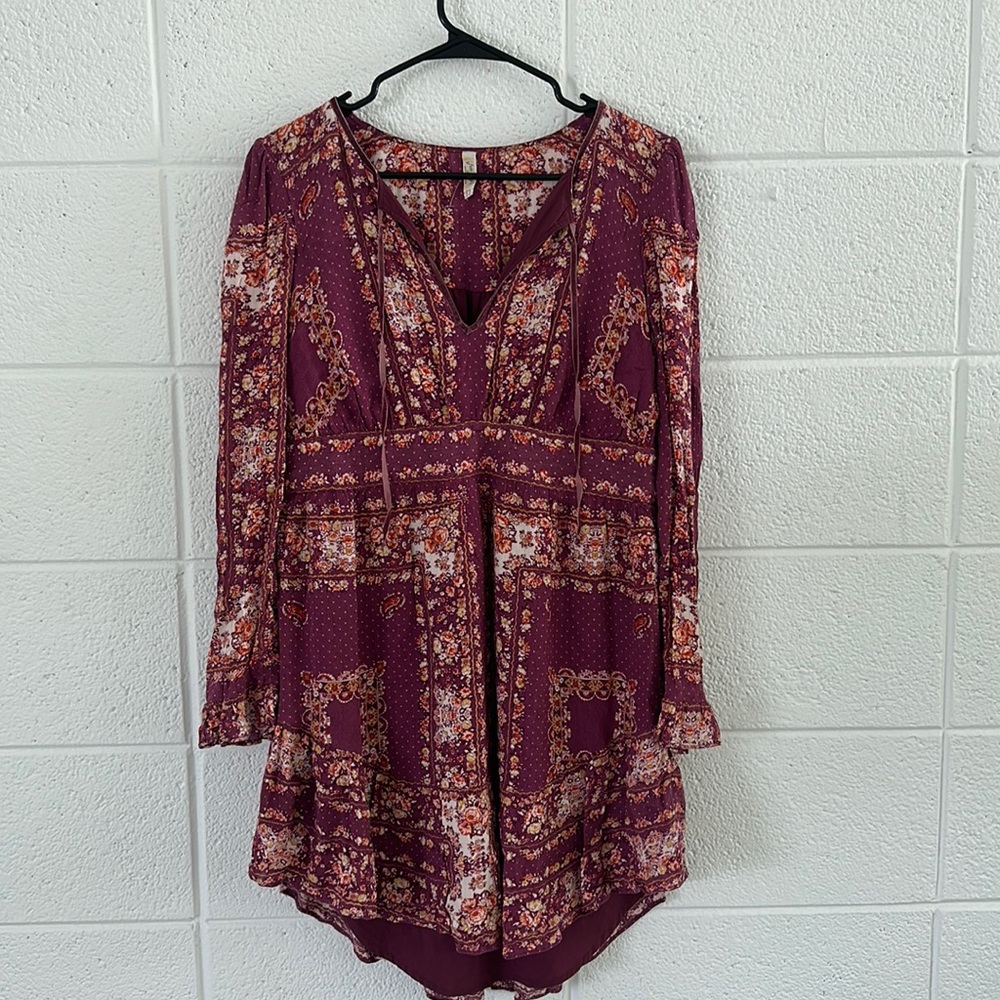 Free People patterned long sleeve dress. Size M.